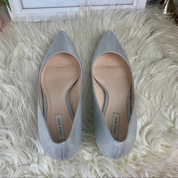 Sold! COLE HAAN Patent Leather Gray Pointed Toe - Picture 3 of 4